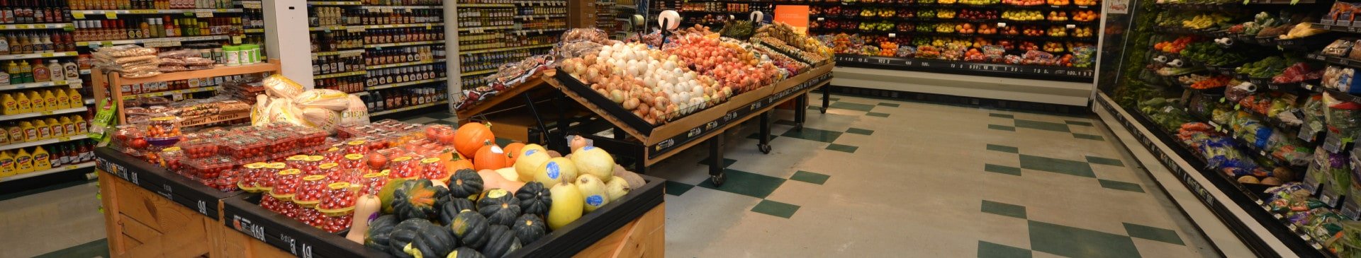 Produce at the Piggly Wiggly Apalach