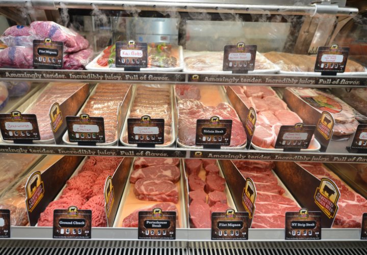 Fresh Meat at the Piggly Wiggly Xpress on St. George Island Fresh Meat at the Piggly Wiggly Xpress on St. George Island